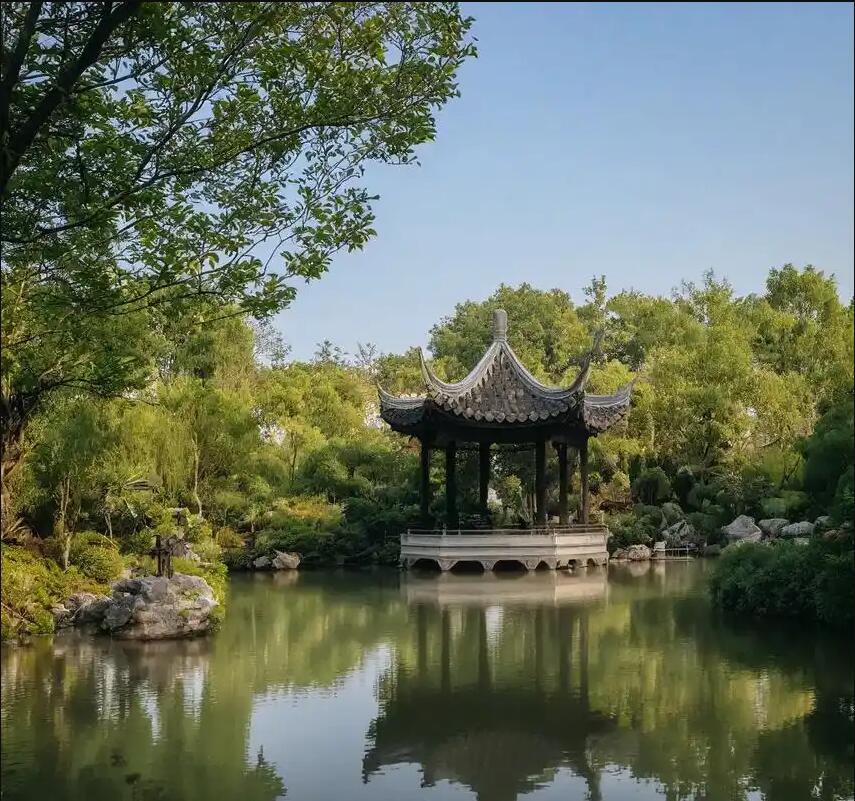 莱芜莱城初夏餐饮有限公司